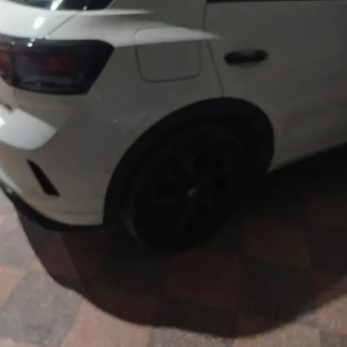 Volkswagen T-Roc 2025 300TSI