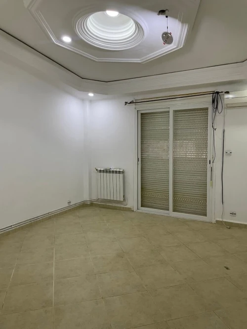 Location Appartement Niveau de villa F3 Alger Ain benian
