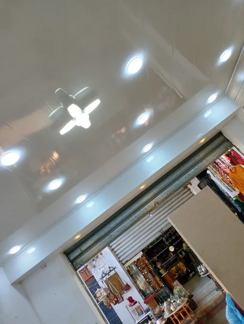 Montage plafond PVC