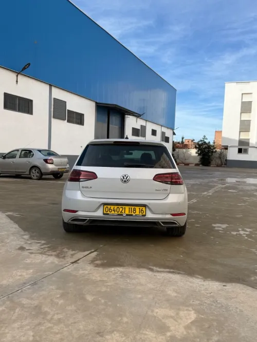 Volkswagen Golf 7 2018 Carat