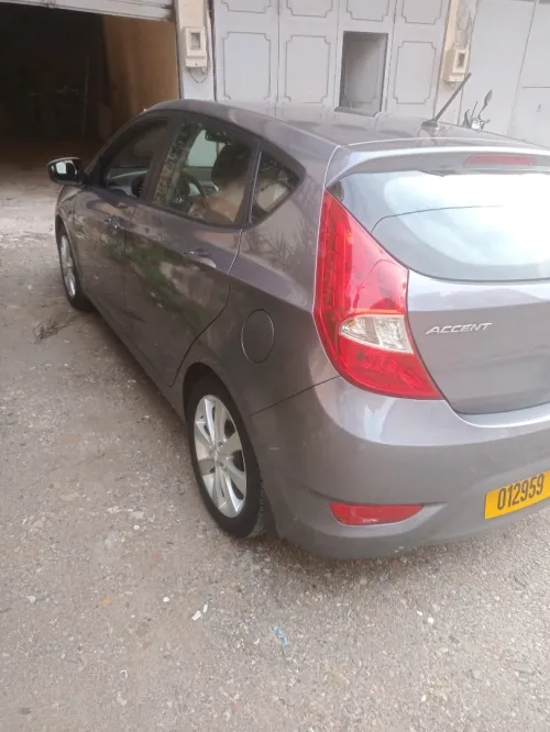 Hyundai Accent RB  5 portes 2017 Préstige