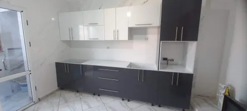  صناعة عصرية و جودة عالية المطابخ المجهزة و غرف النوم و الاثاث المنزلية