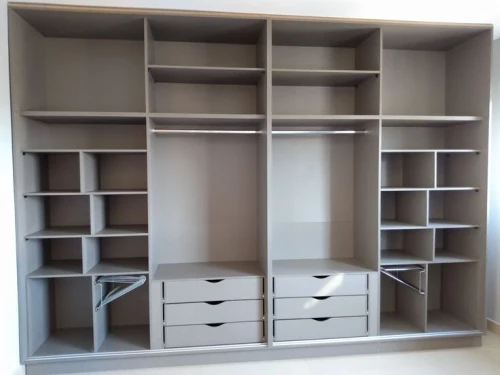 Fabrication de cuisine équipée sur mesure et dressing 