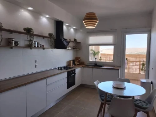 Fabrication de cuisine équipée moderne sur mesure très bonne qualité 