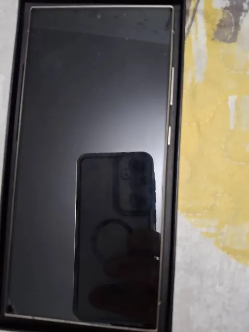 Samsung S24 ultra 12Gb/256GB double puce