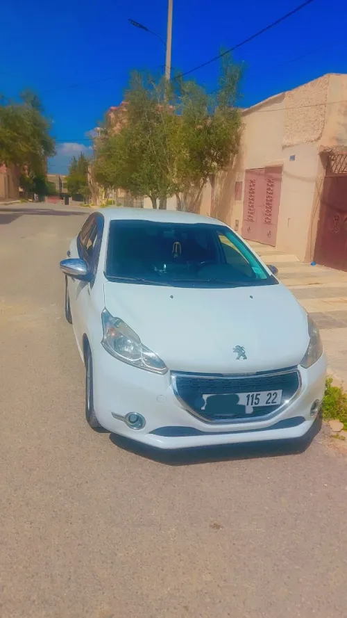 Peugeot 208 2015 Active
