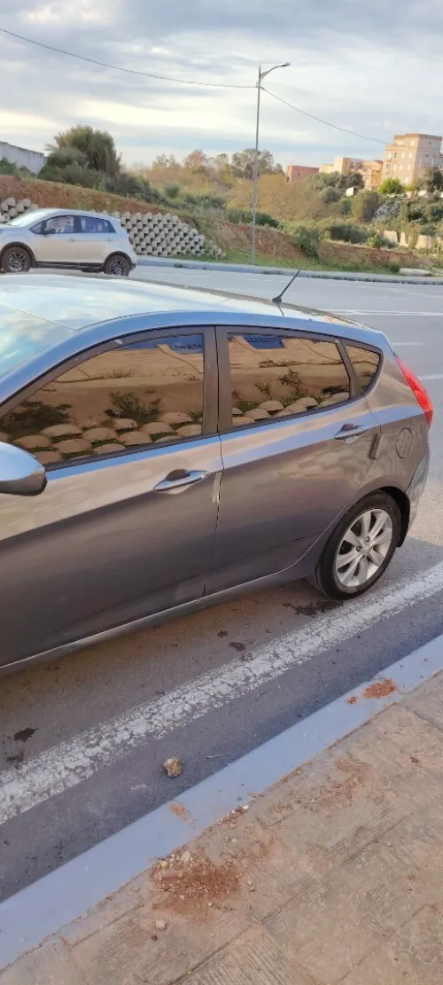 Hyundai Accent RB  5 portes 2017 Préstige