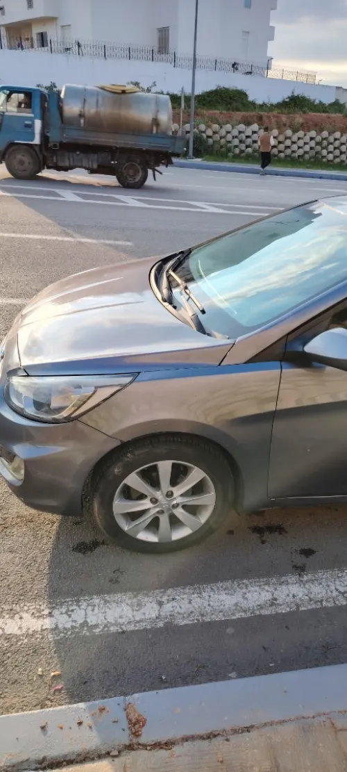 Hyundai Accent RB  5 portes 2017 Préstige