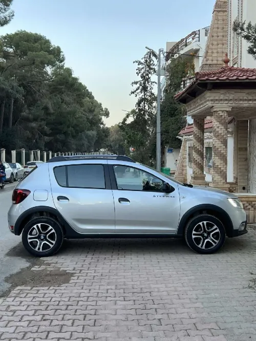 Dacia Sandero 2025 Stepway Expression plus