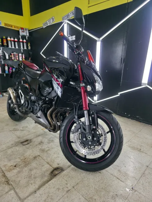 Kawasaki Z800 2016