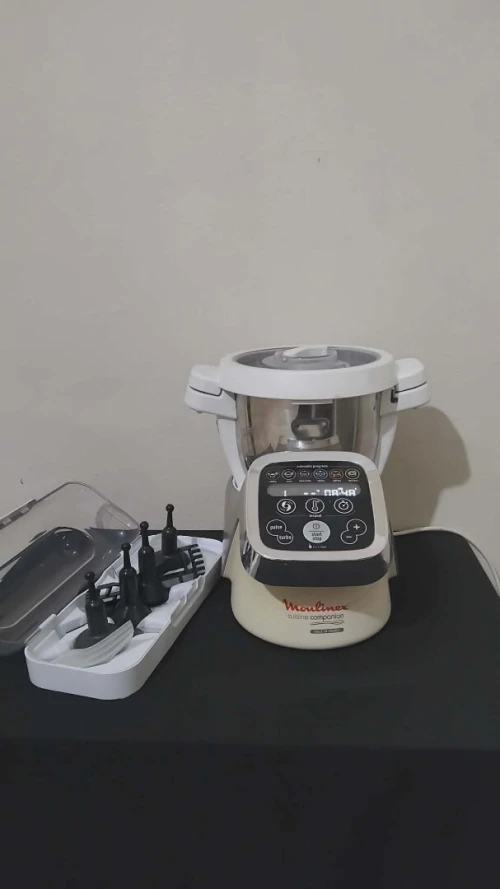 Robot molinex multifonction