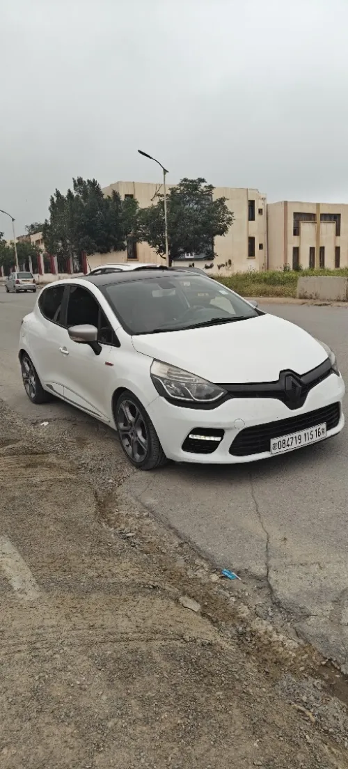 Renault Clio 4 2015 GT Line +