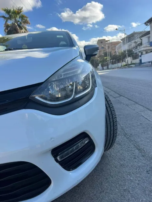 Renault Clio 4 2015 GT Line +
