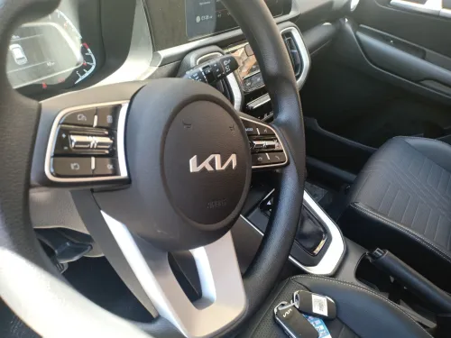 Kia SONET 2025 CONFORT
