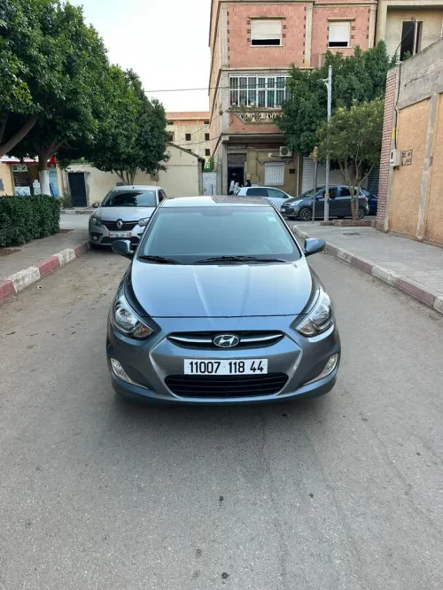 Hyundai Accent RB  5 portes 2018 GL DZ