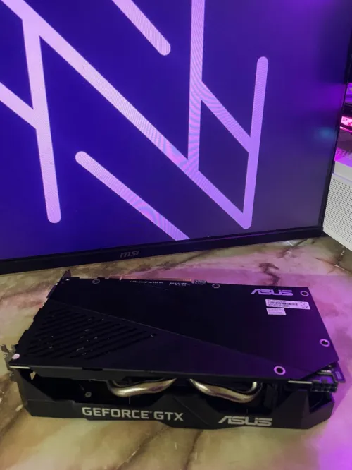 GTX 1660 SUPER ASUS DUAL