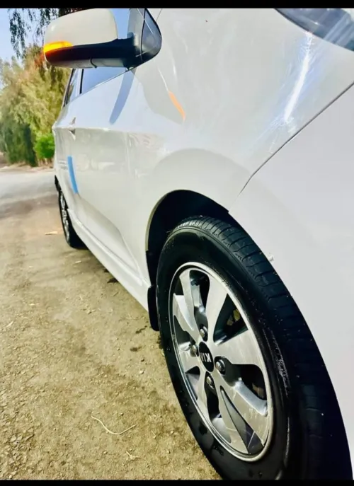 Kia Picasso safety 2016 