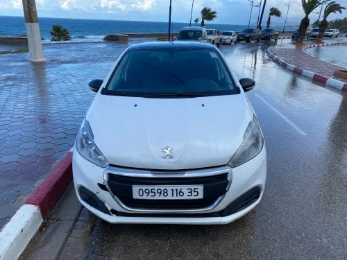 Peugeot 208 2016 208