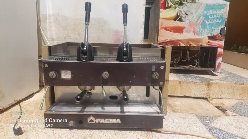 ماكينة قهوة ذراعان deux bras faema