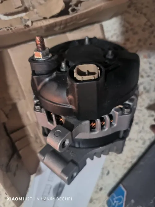 Alternateur honda  ( accord - CRV ) 12v référence ( 104210-3911 )  Venu D'eroupe