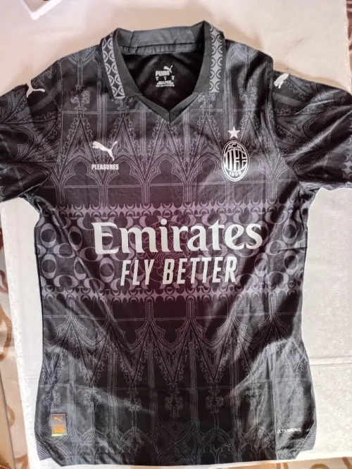 T-shirt ac milan