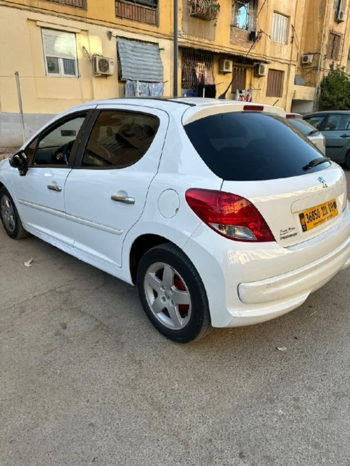 Peugeot 207 2011 Allure