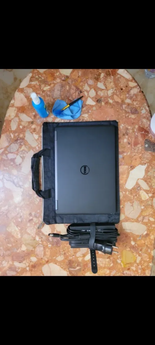 Dell latitude E7250