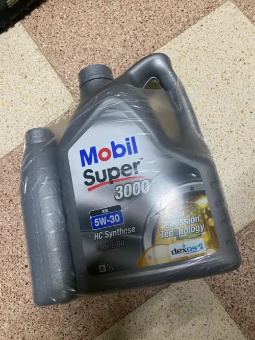 Mobil Super 3000
