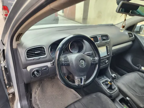Volkswagen Golf 6 2011 Team