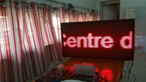 panneaux publicitaire lumineux  