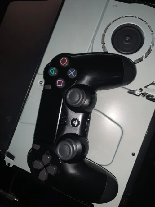 Ps4 slim 