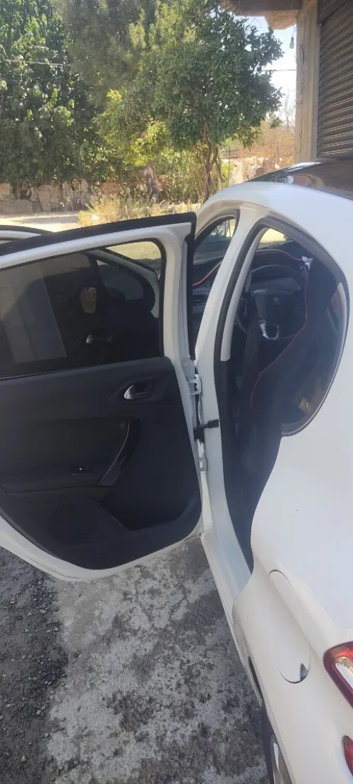 Peugeot 208 2014 Allure