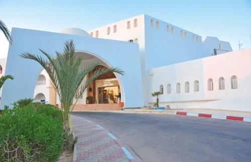VOYAGE ORGANISE DJERBA SPECIALE VACANCES PRINTEMPS