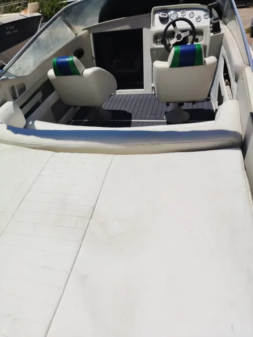 Bateau de plaisance
