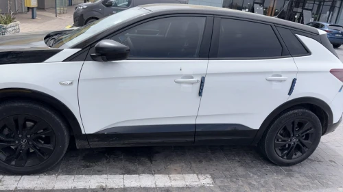 Opel GrandLand 2024 
