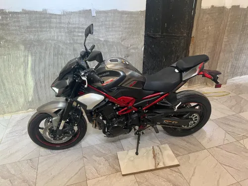 Kawazaki z900 2025 Z900 2025