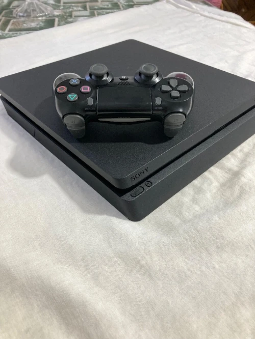 PS4 SLIM 500 GB