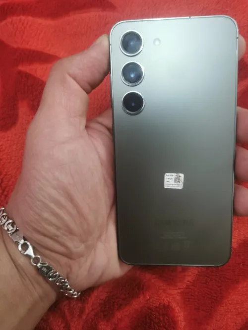 Samsung S23