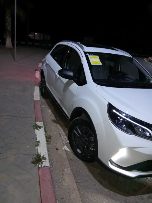 Geely Livan x3 pro 2025 