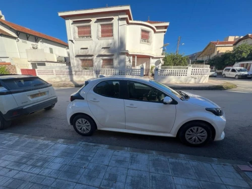 Toyota Yaris HEV 2024 