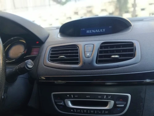 Renault Megane 3 2013 PLAY