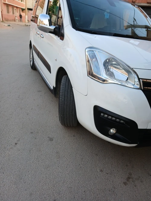 Citroen Berlingo Multispace 2017 XTR Plus