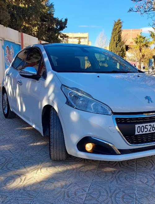 Peugeot 208 2019 Allure Facelift