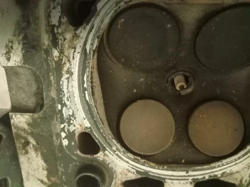 Culasse Renault 1.2 16v symbole,Logan,clio 4,Campus complète standard casse France