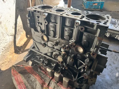 Demi moteur 03L 
