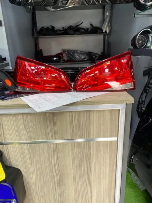 Feu arrière Golf 7 coté Male  