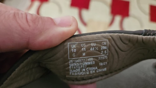 Sandale Clarks, d'origine 43,44.