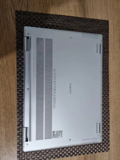 Dell inspiron 16 7620 2in1 tactile x360 i5-1235U 8/256