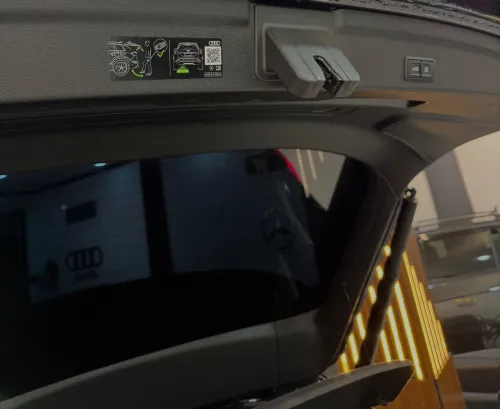 Audi Q3 2025 S Line