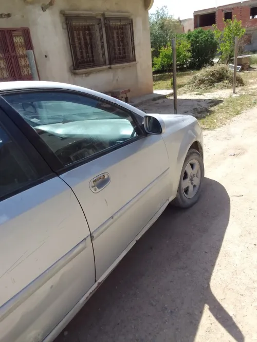 Chevrolet Optra 5 portes 2004 Optra 5 portes